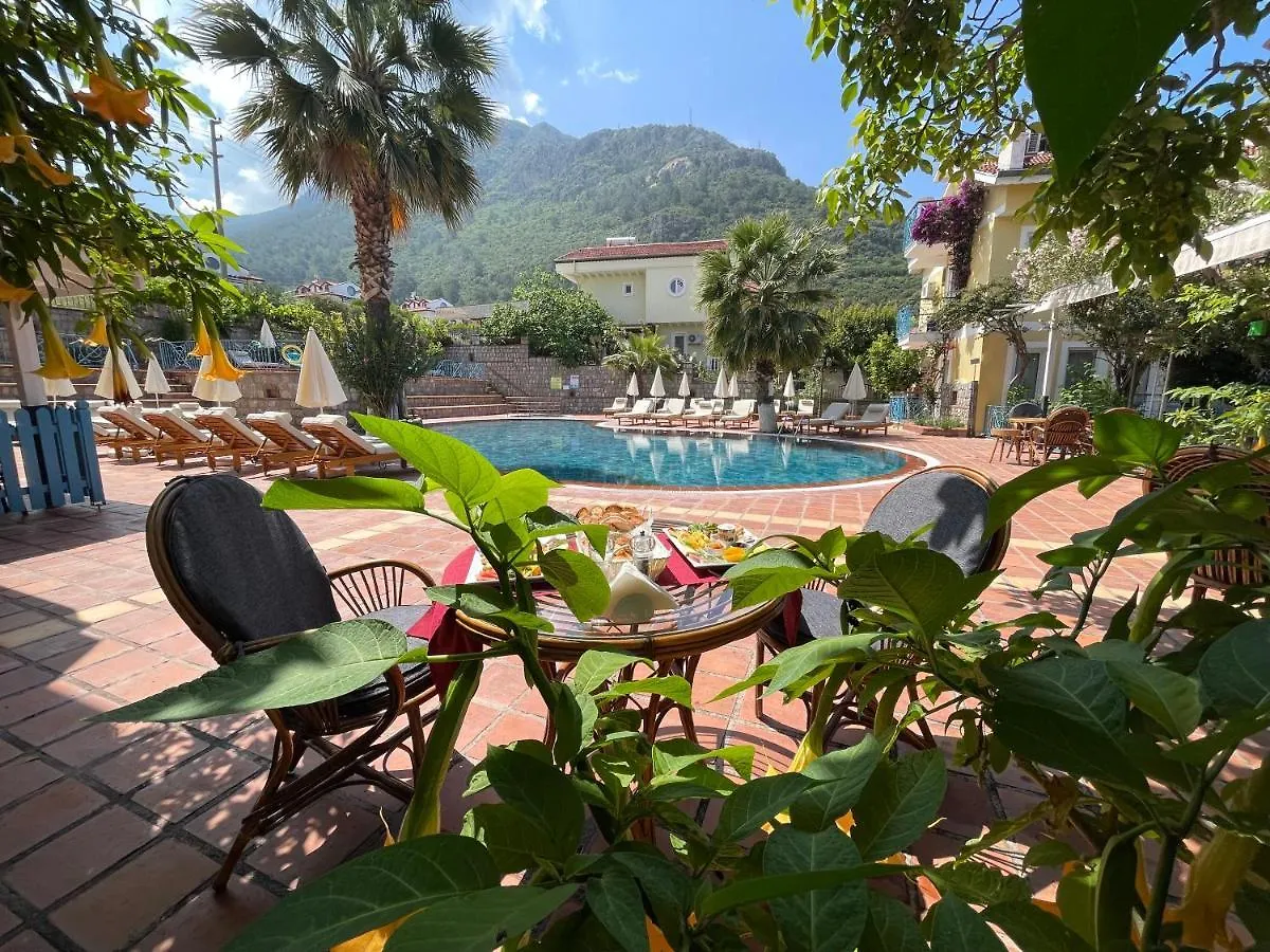 Mountain Valley Oludeniz 0*,